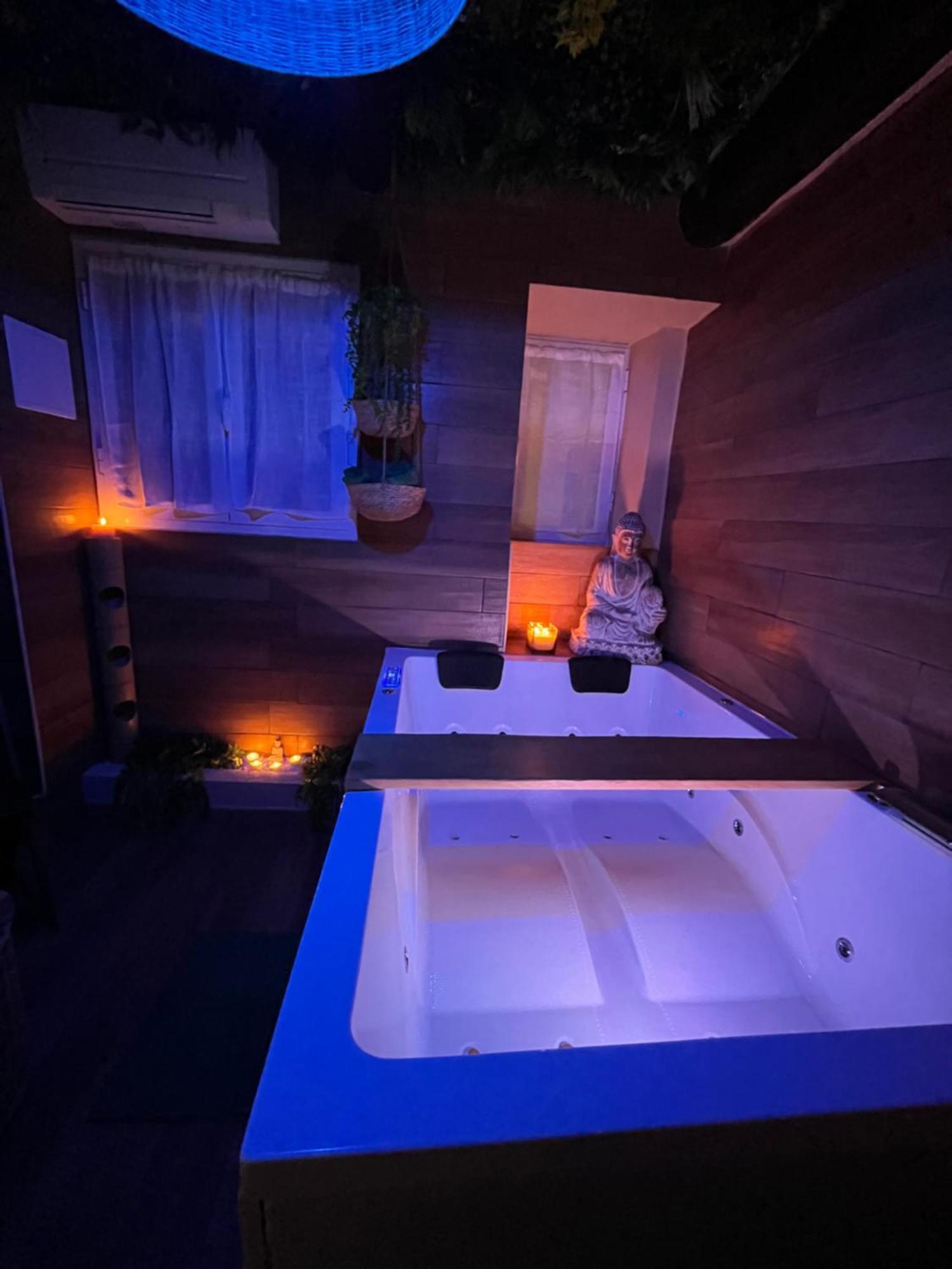 Le Balneo Jacuzzi Vieil Antibes Safranier Daire Dış mekan fotoğraf